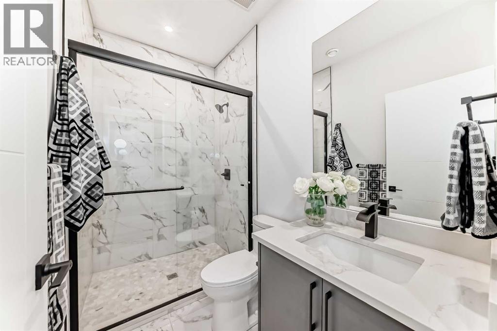 Single Family House for Sale in   Avenue SW Windsor Park Calgary 