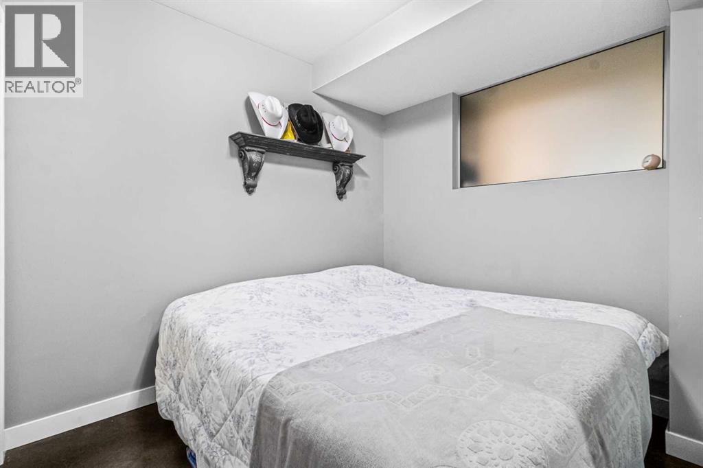 Single Family House for Sale in   A Street NW Sunnyside Calgary 