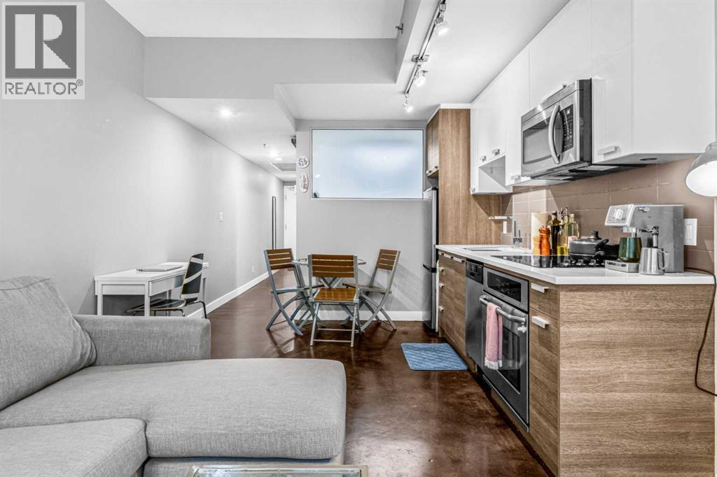 Single Family House for Sale in   A Street NW Sunnyside Calgary 