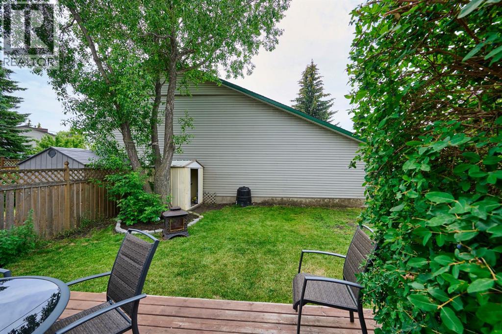 Single Family House for Sale in  Ranchview Place NW Ranchlands Calgary 
