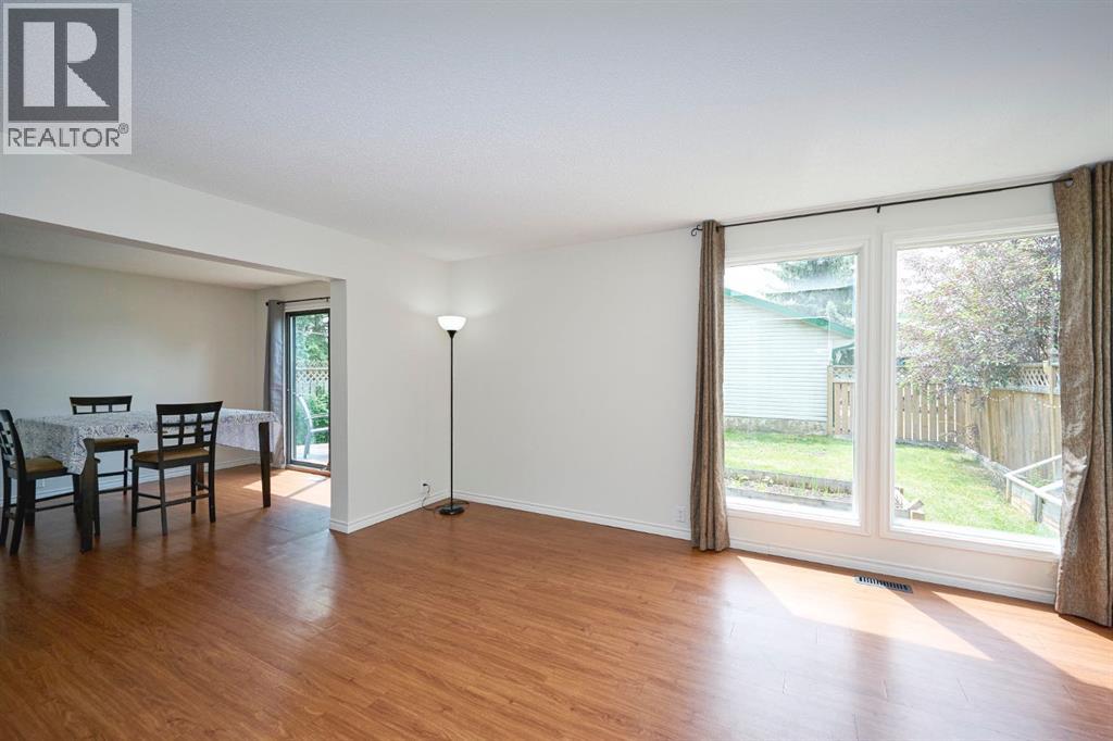 Single Family House for Sale in  Ranchview Place NW Ranchlands Calgary 