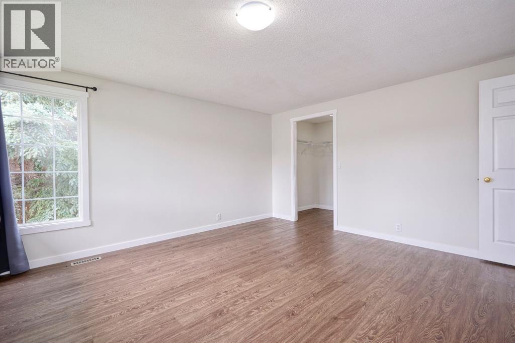 Single Family House for Sale in  Ranchview Place NW Ranchlands Calgary 
