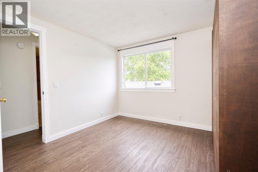 Single Family House for Sale in  Ranchview Place NW Ranchlands Calgary 