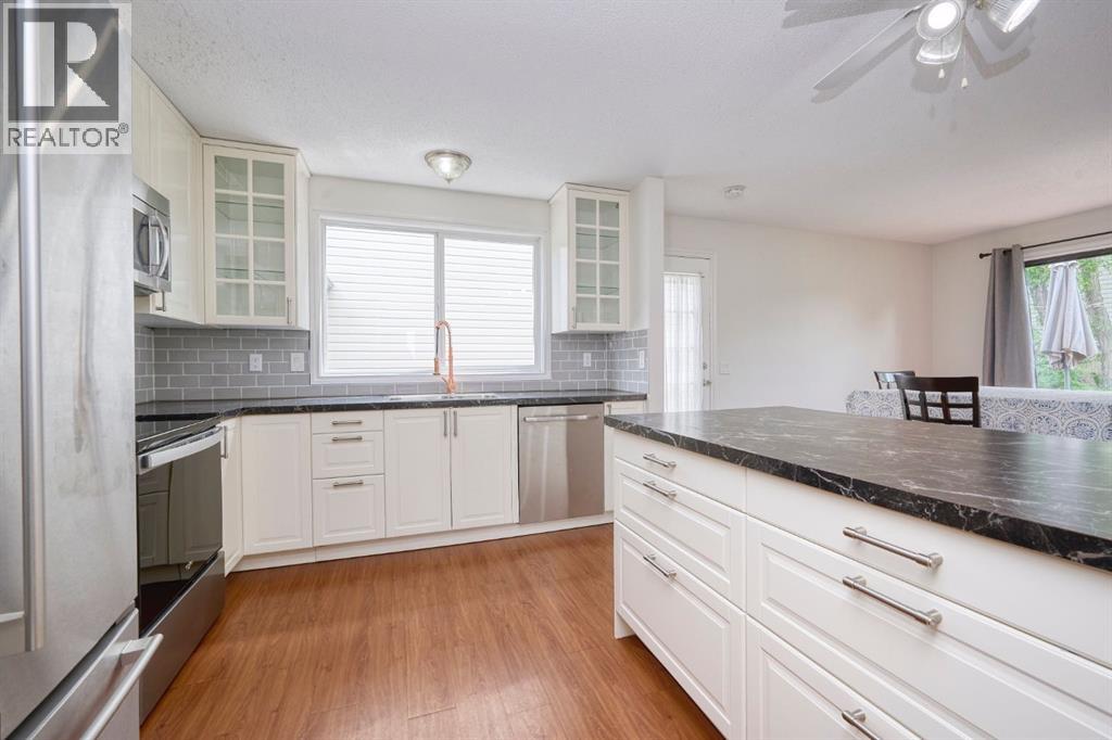 Single Family House for Sale in  Ranchview Place NW Ranchlands Calgary 