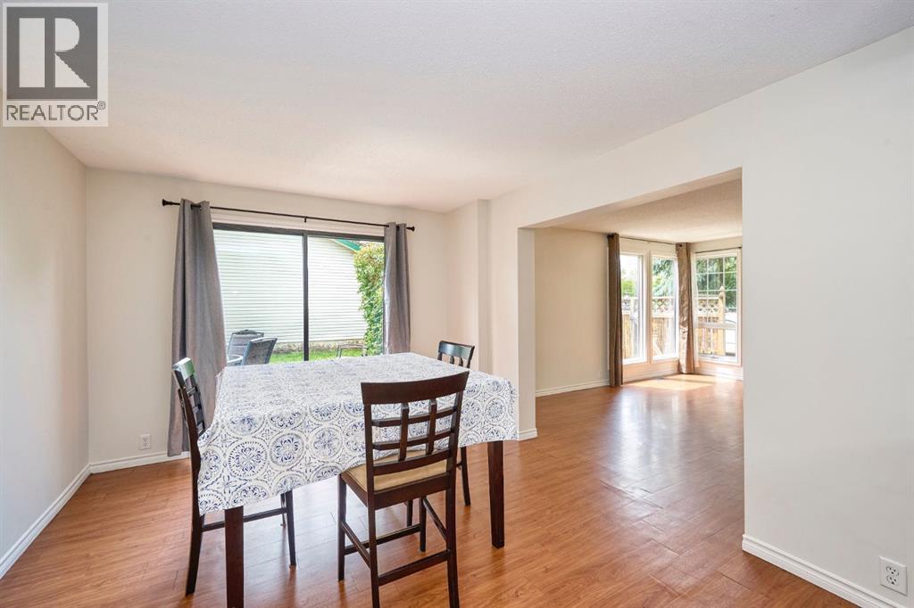 Single Family House for Sale in  Ranchview Place NW Ranchlands Calgary 