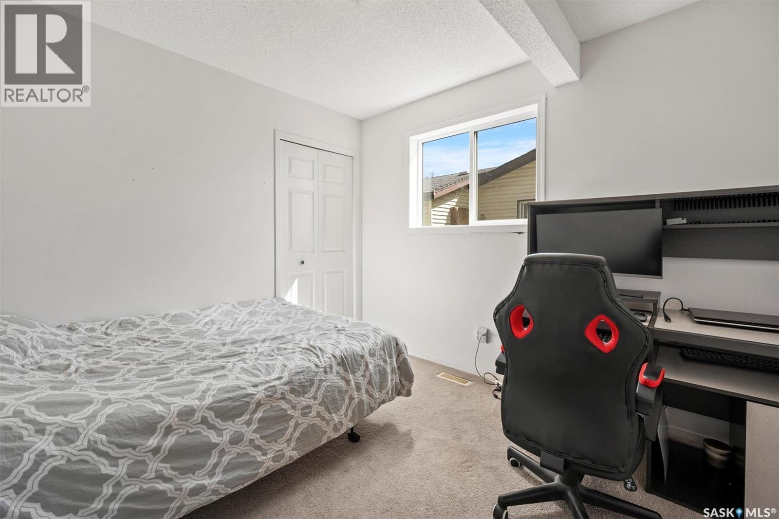 Photo 18 of 222 Haslam Court, Saskatoon SK