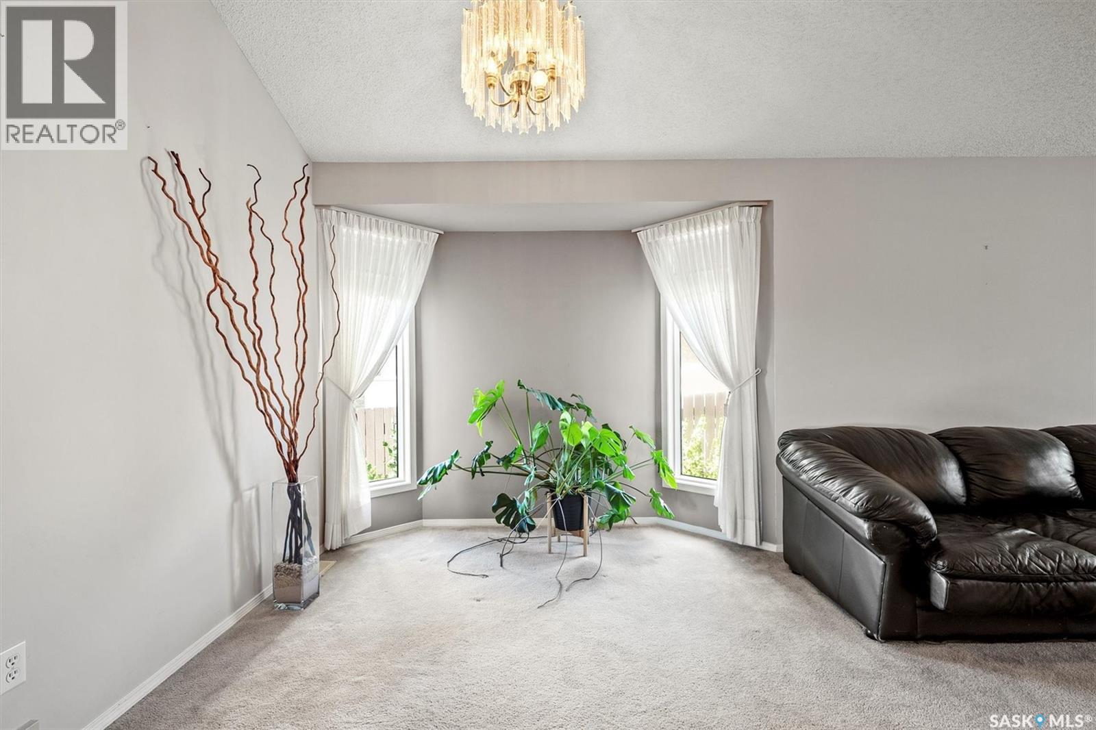 Photo 7 of 222 Haslam Court, Saskatoon SK