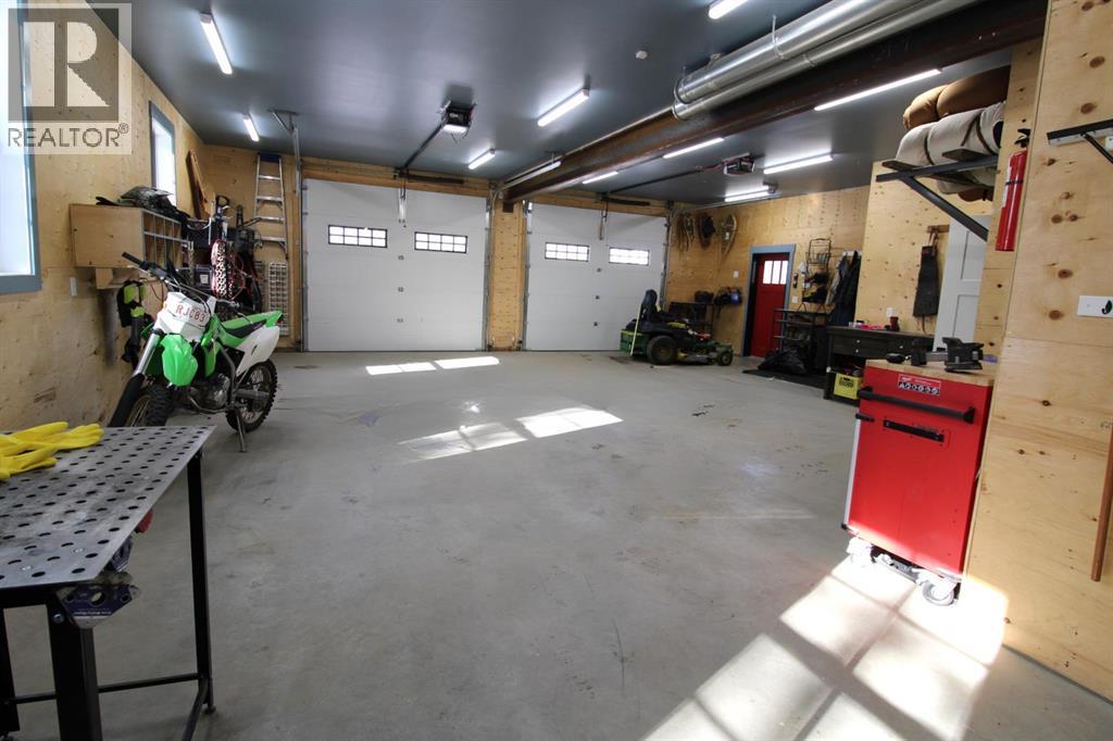 Photo 18 of 1376 732 Township, Rural Greenview No 16 Md Of AB
