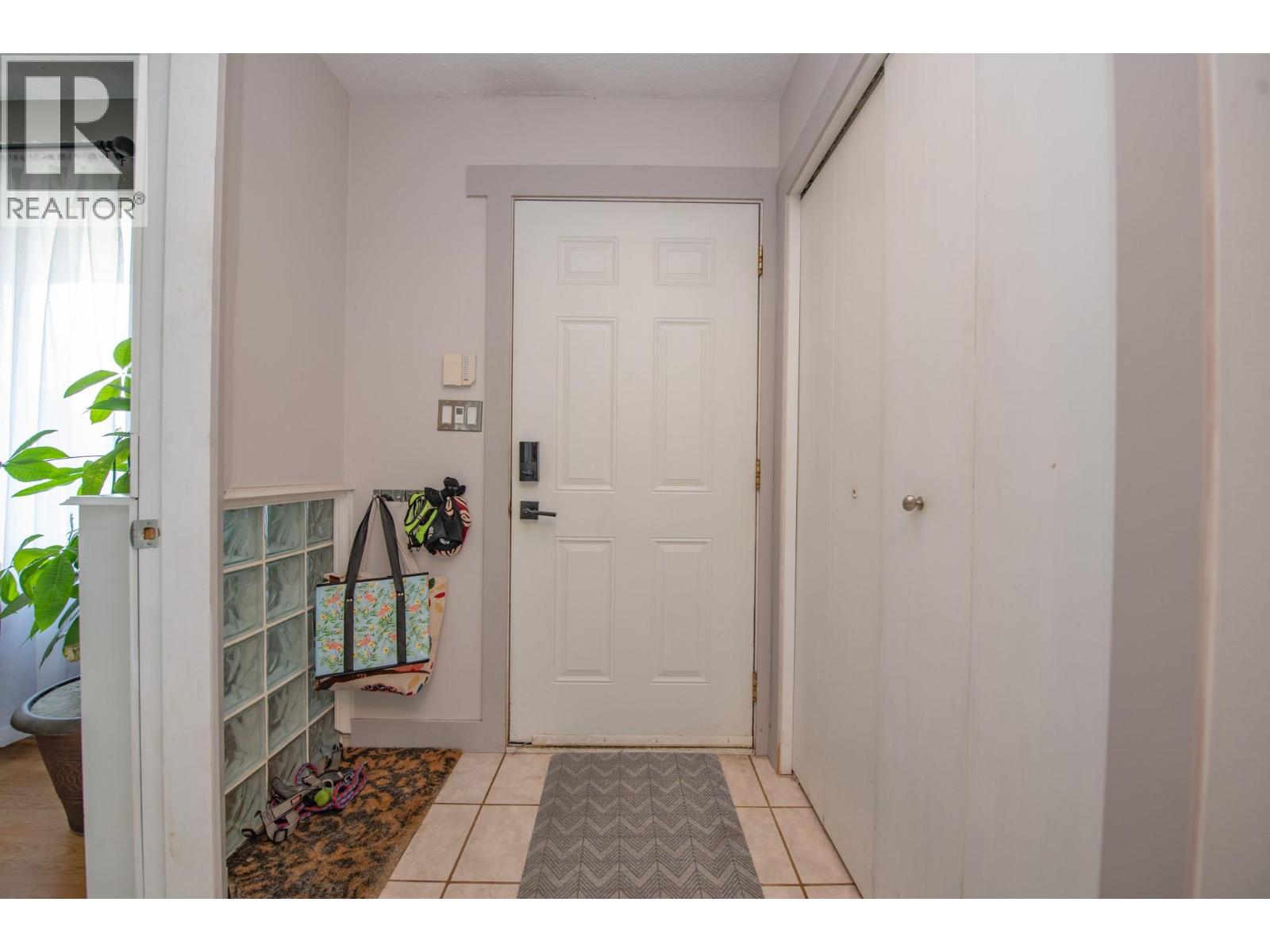 Photo 57 of 1390 Cornwall Road, Kelowna BC