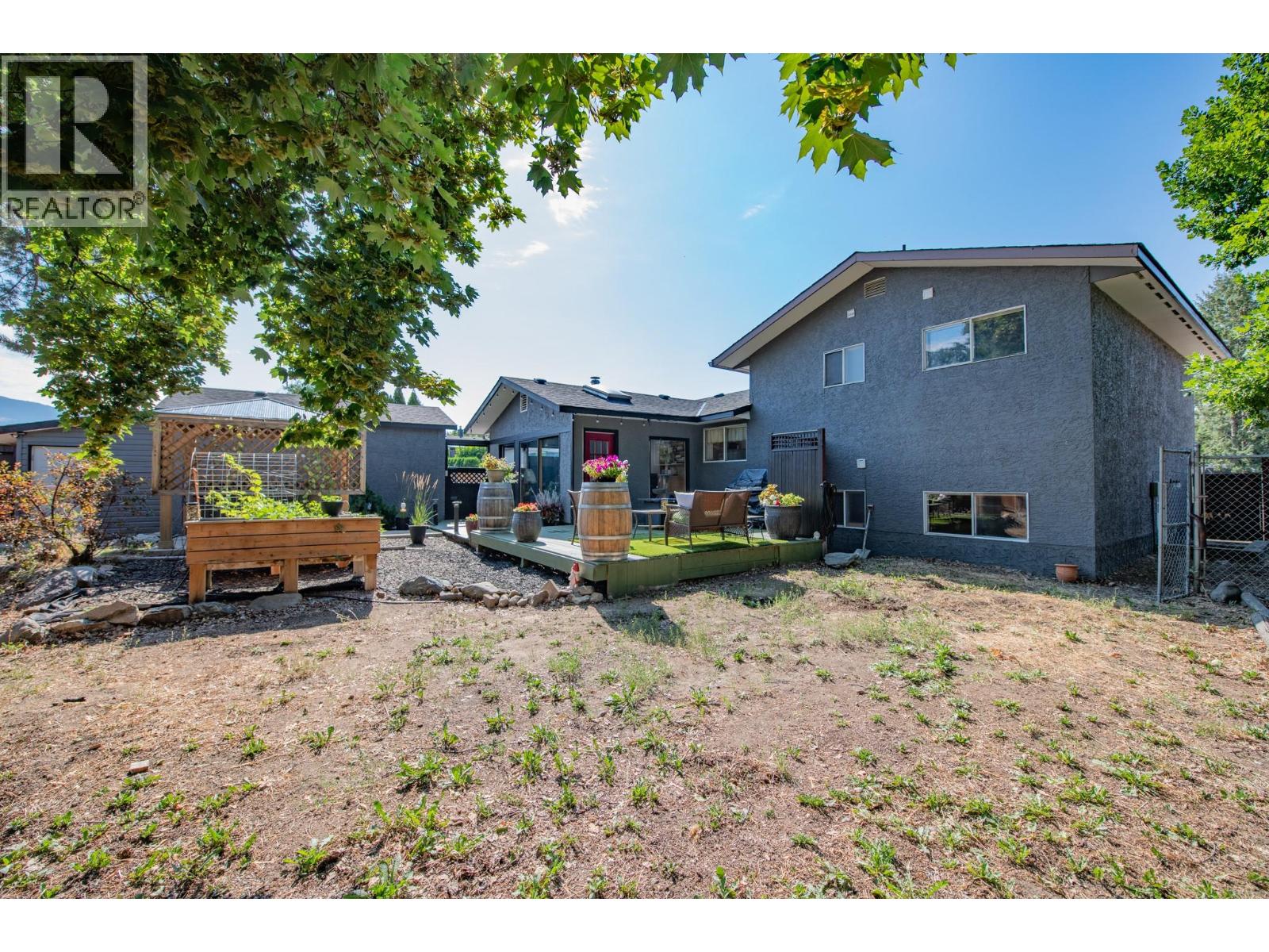 Photo 22 of 1390 Cornwall Road, Kelowna BC