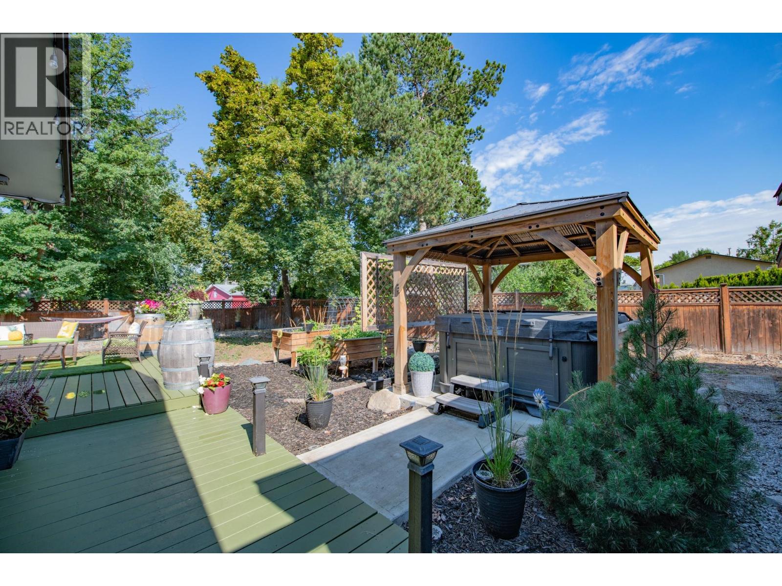 Photo 38 of 1390 Cornwall Road, Kelowna BC