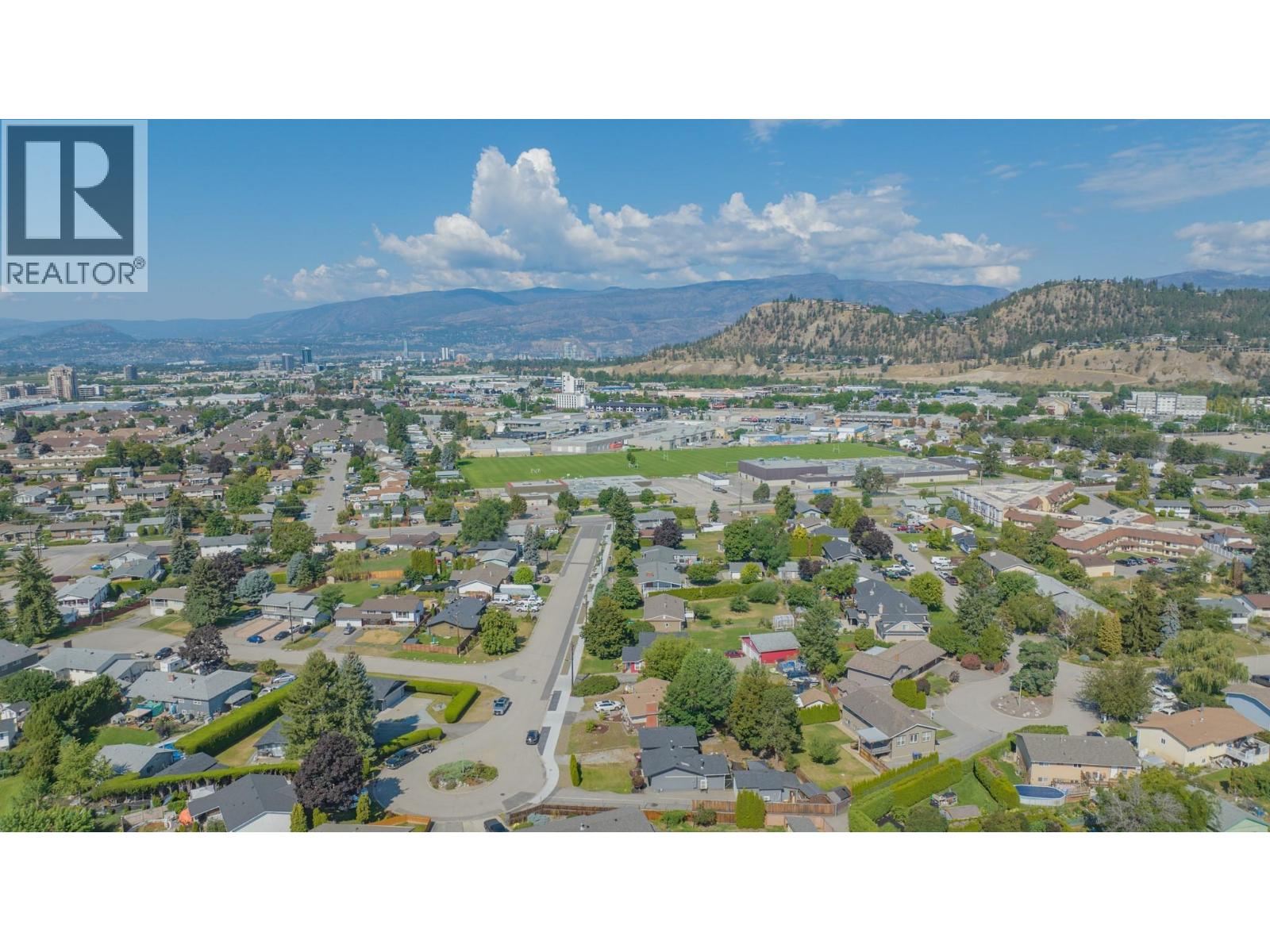 Photo 17 of 1390 Cornwall Road, Kelowna BC