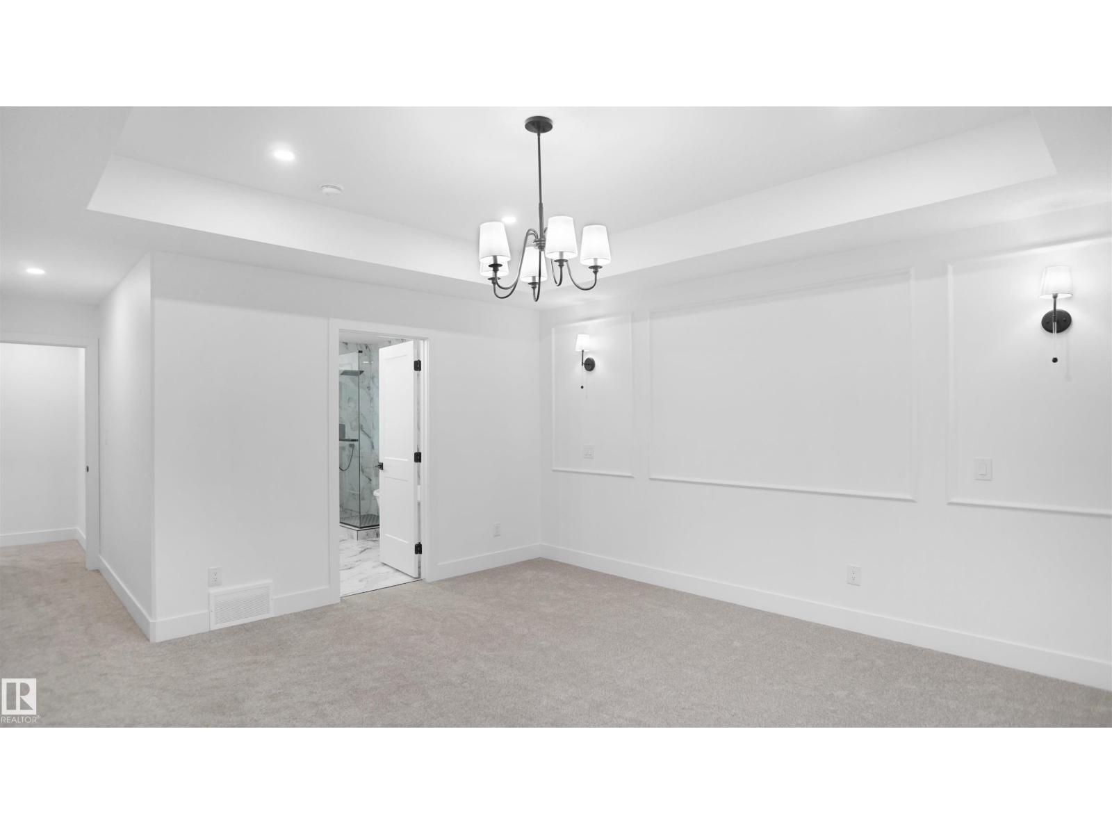 Photo 32 of 3540 6 St Nw, Edmonton AB