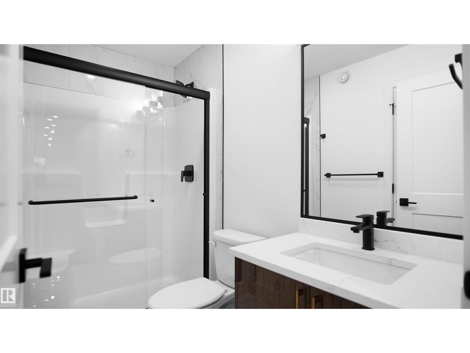 Photo 43 of 3540 6 St Nw, Edmonton AB