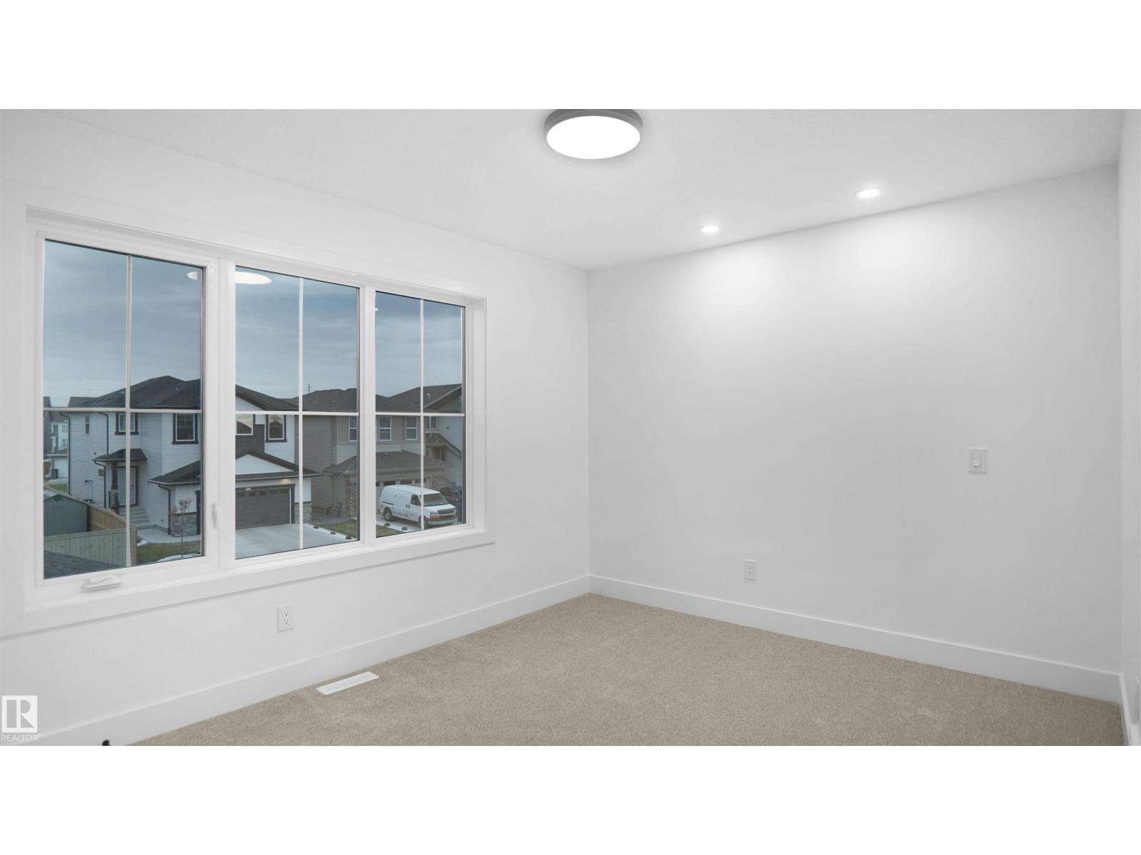 Photo 48 of 3540 6 St Nw, Edmonton AB