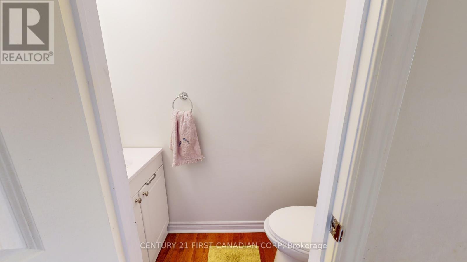 Photo 17 of 6 20 Kernohan Parkway, London South ON
