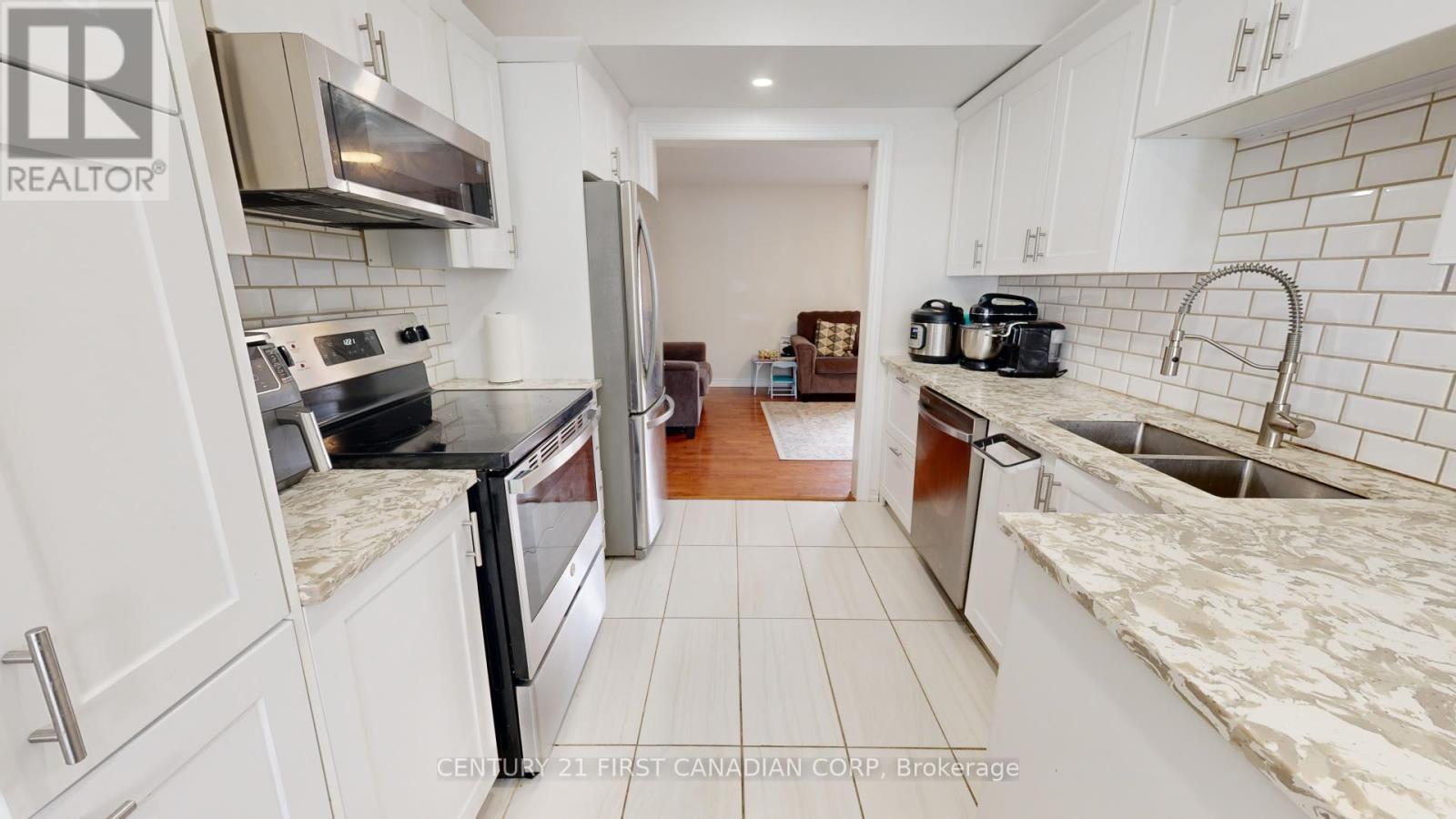 Photo 7 of 6 20 Kernohan Parkway, London South ON