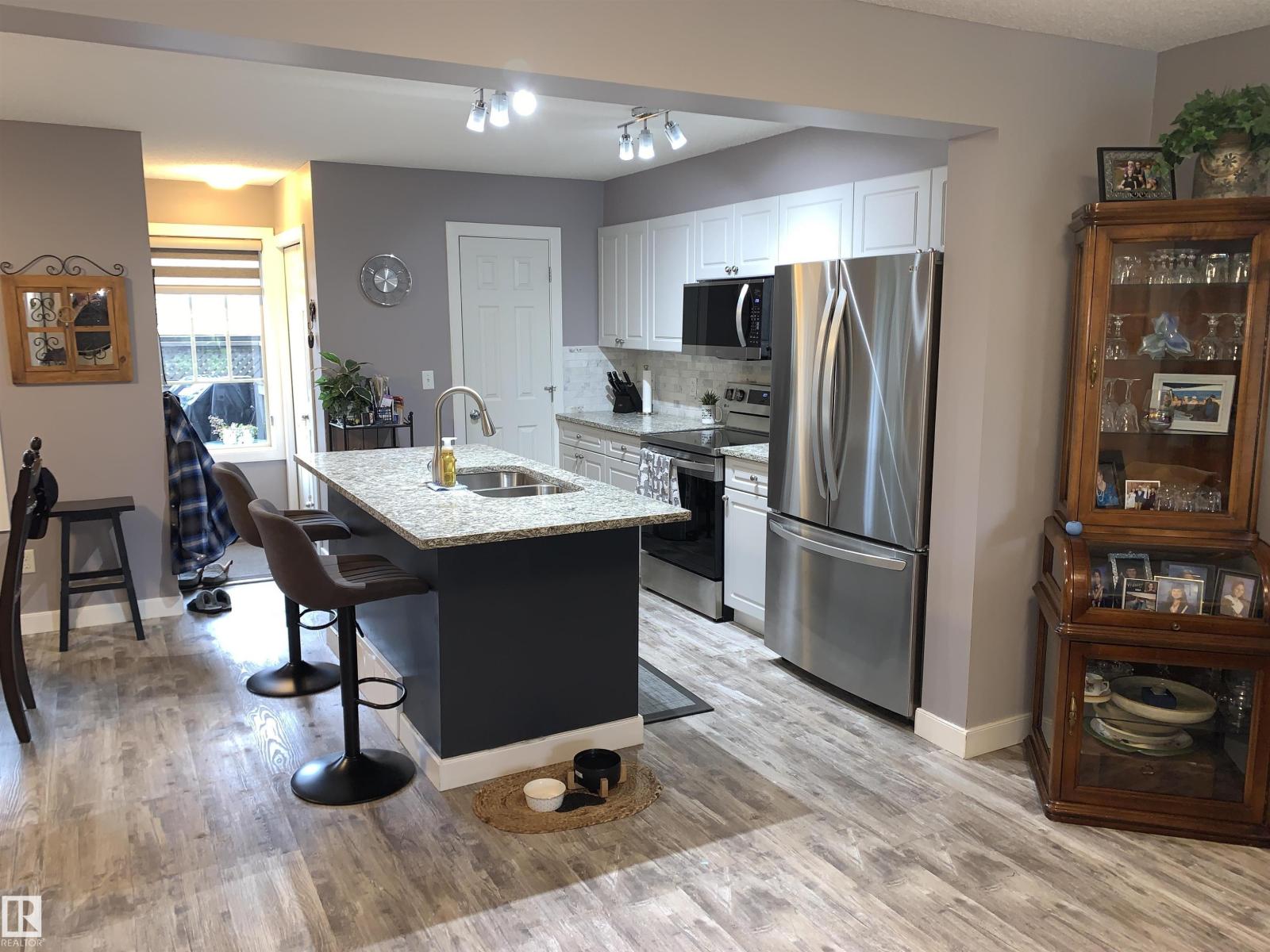 Photo 16 of 3818 Allan Dr Sw, Edmonton AB