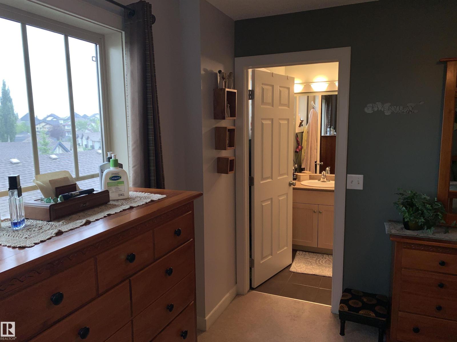 Photo 13 of 3818 Allan Dr Sw, Edmonton AB