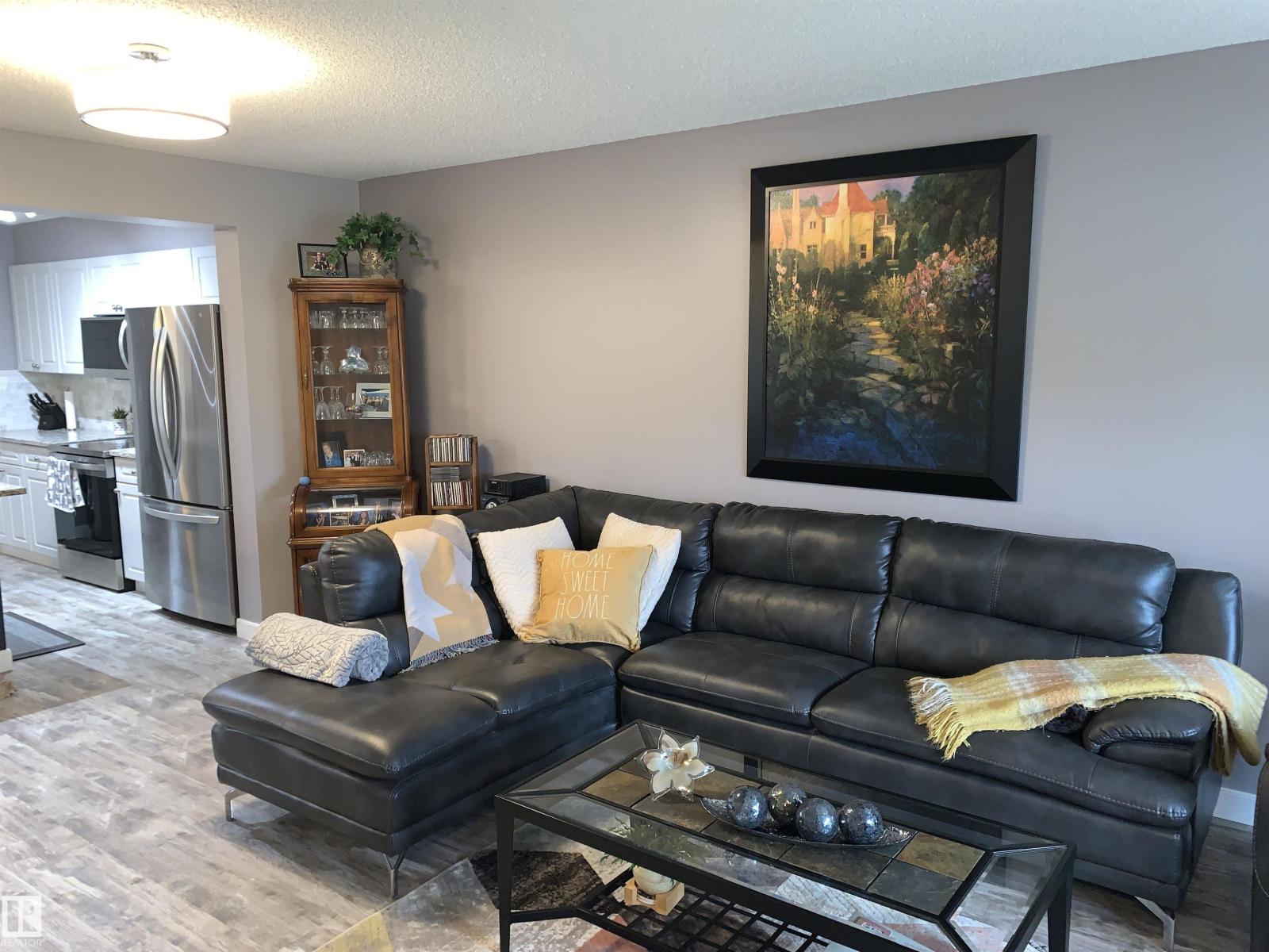 Photo 20 of 3818 Allan Dr Sw, Edmonton AB