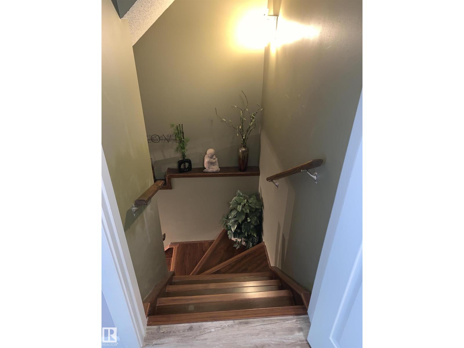 Photo 34 of 3818 Allan Dr Sw, Edmonton AB