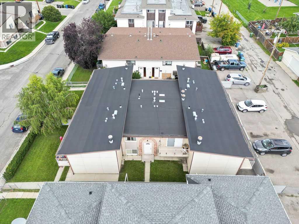 Multi-family House for Sale in  Huntley Close NE Huntington Hills Calgary 