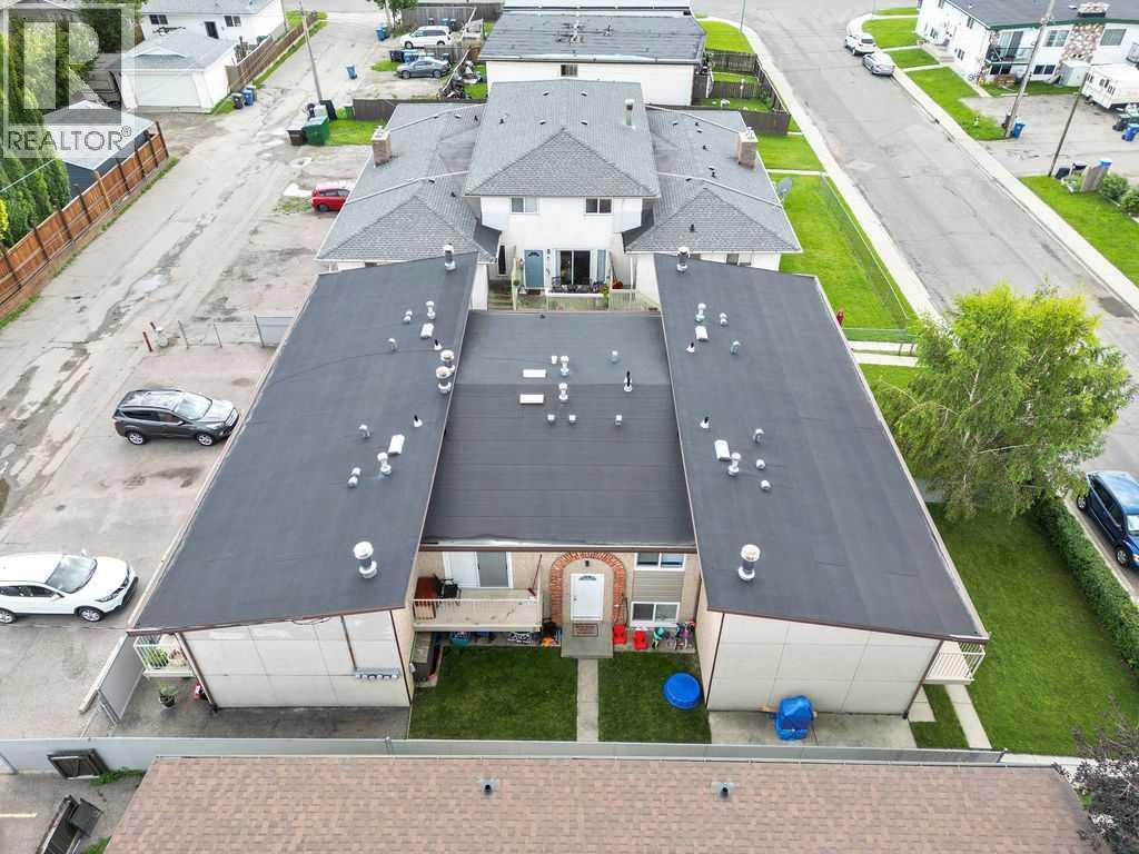 Multi-family House for Sale in  Huntley Close NE Huntington Hills Calgary 