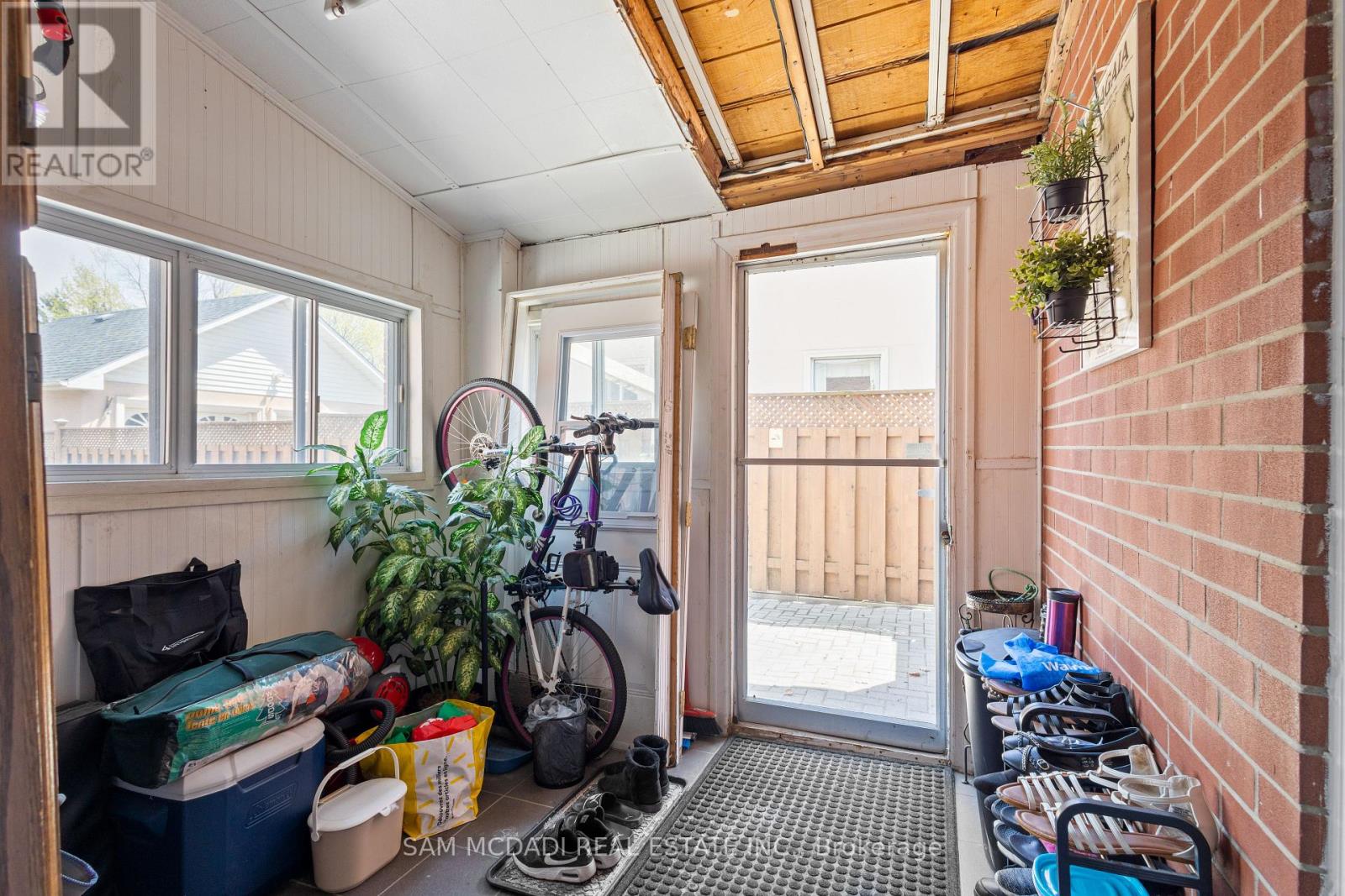 Photo 24 of 1491 Royal York Road, Toronto ON