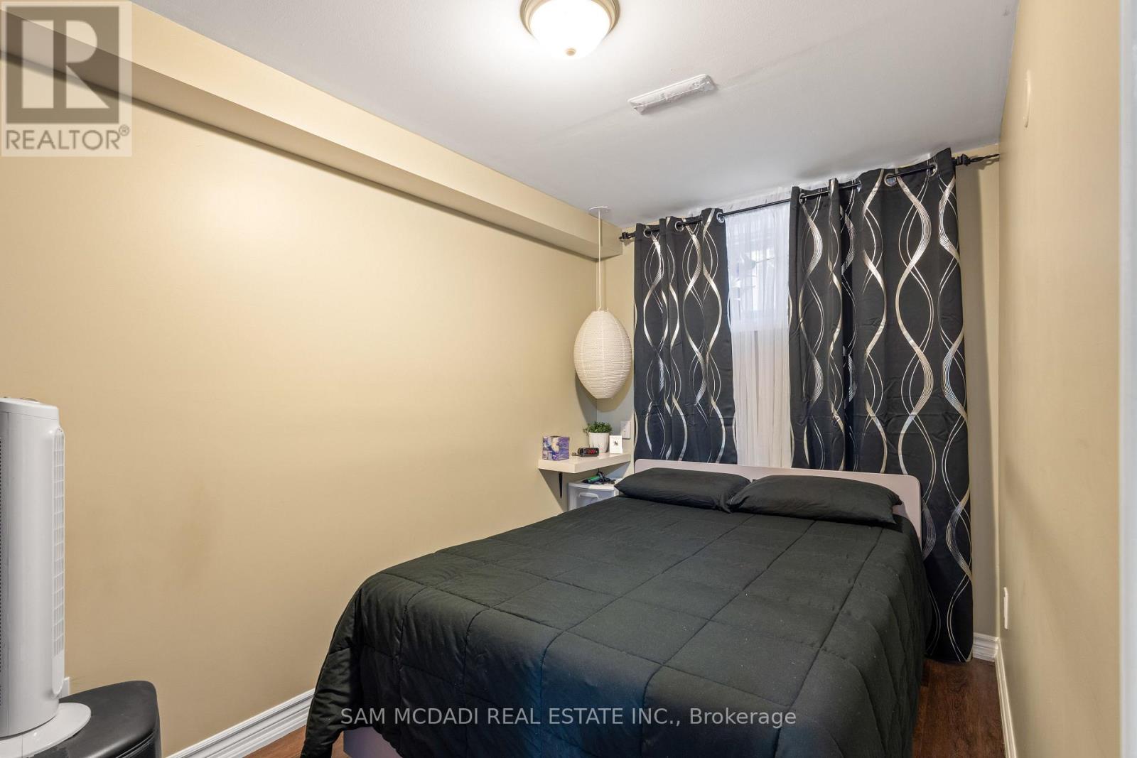 Photo 27 of 1491 Royal York Road, Toronto ON