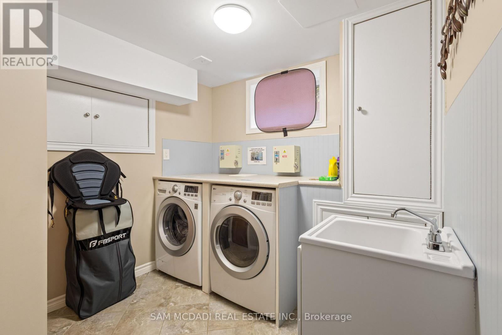 Photo 23 of 1491 Royal York Road, Toronto ON