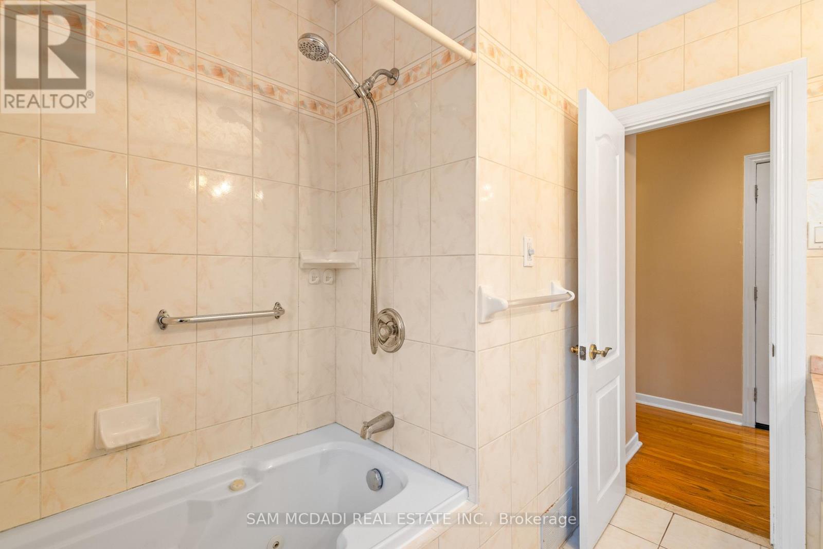 Photo 12 of 1491 Royal York Road, Toronto ON