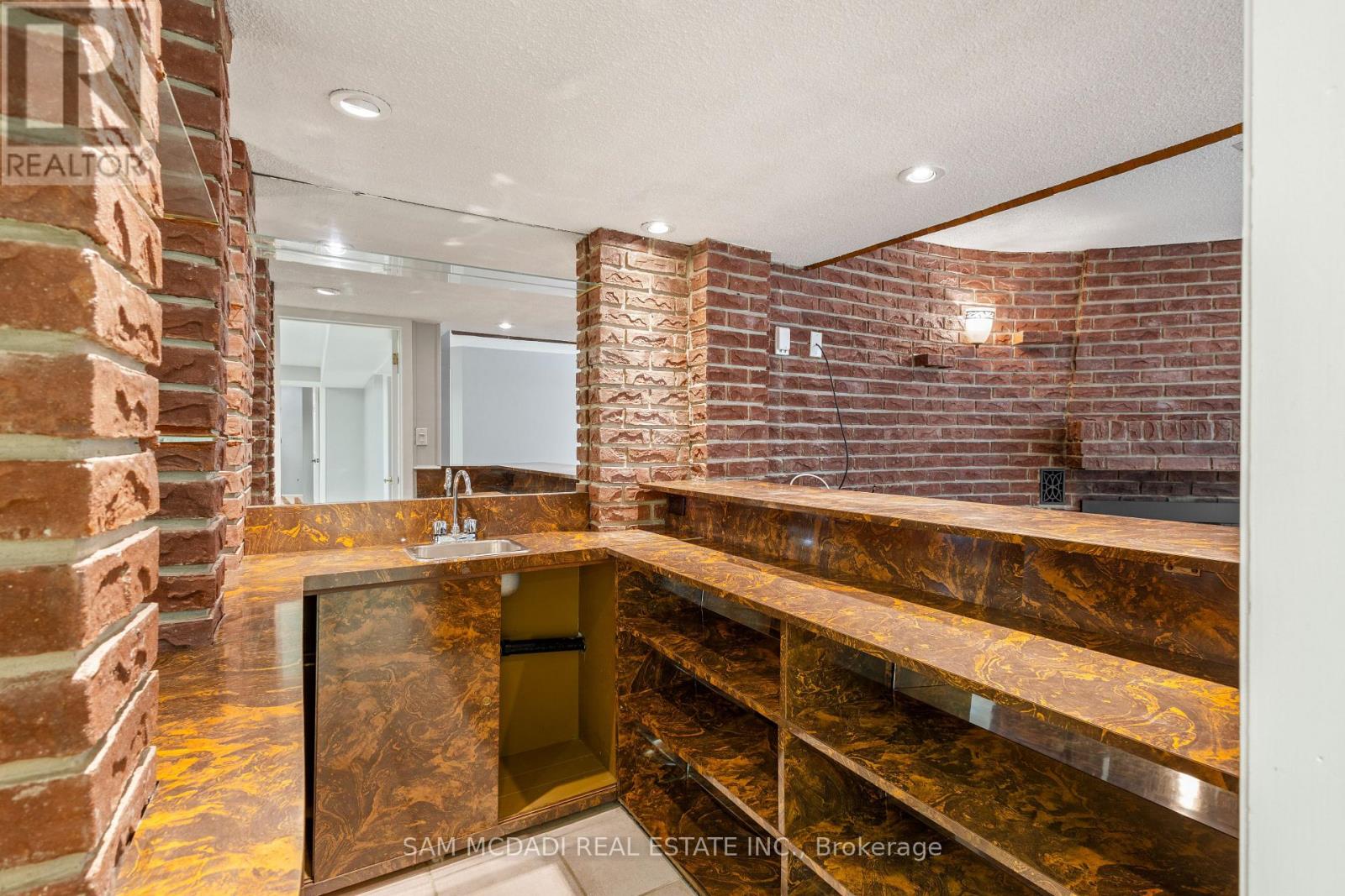 Photo 32 of 1491 Royal York Road, Toronto ON