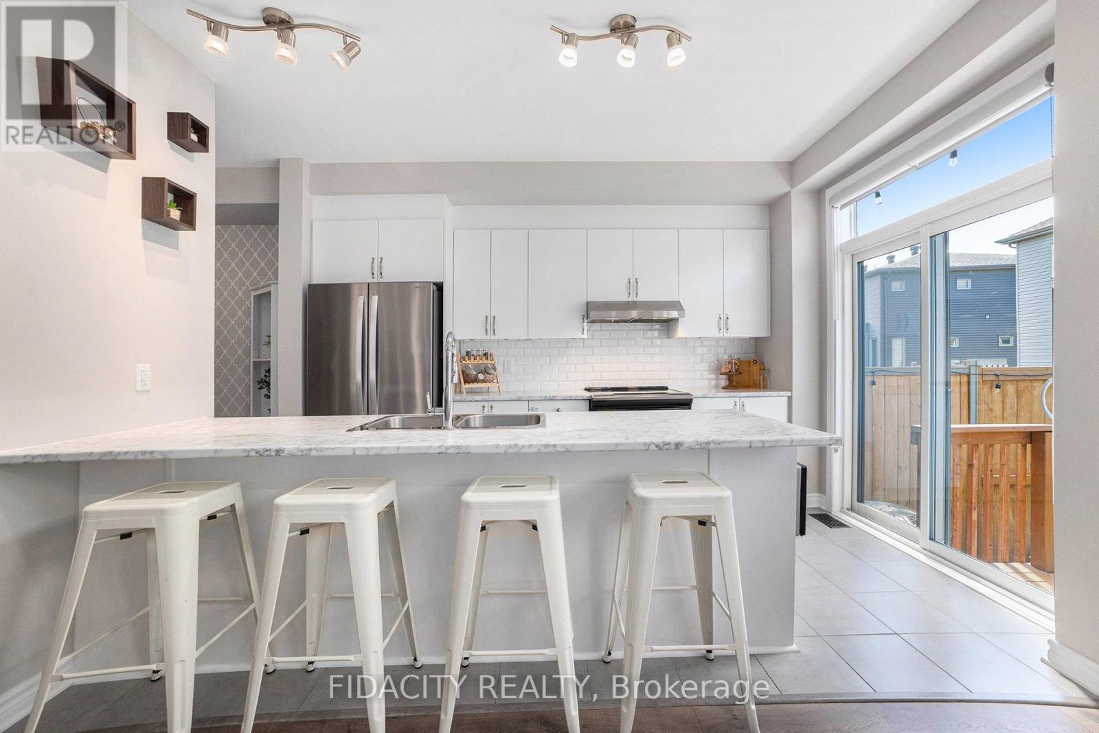 Photo 19 of 241 Bandelier Way, Ottawa ON