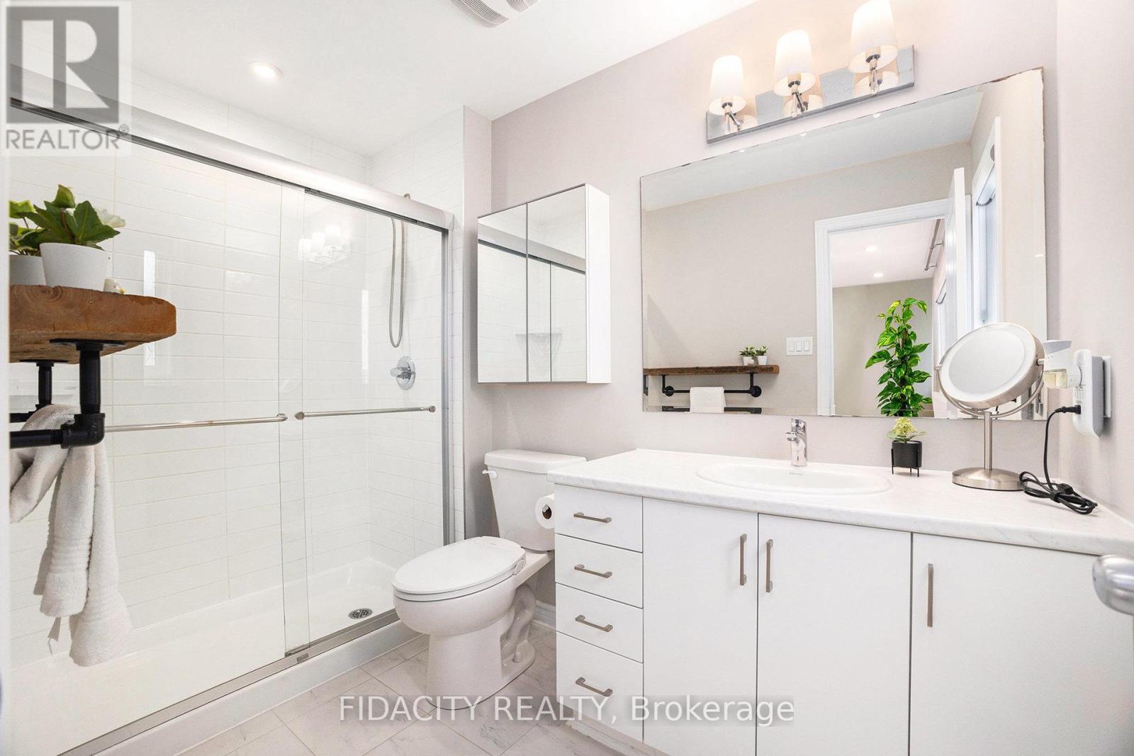 Photo 26 of 241 Bandelier Way, Ottawa ON