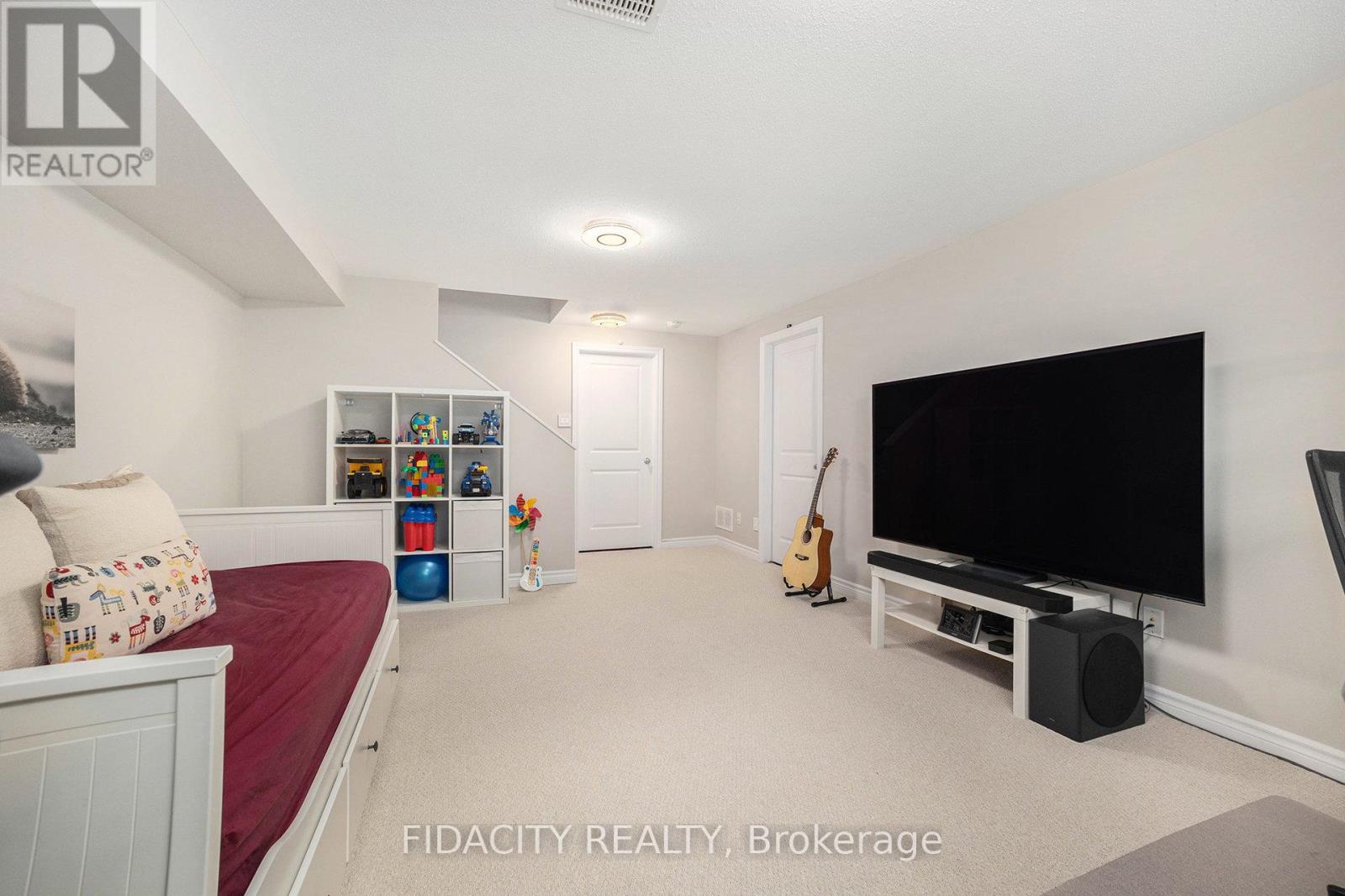 Photo 30 of 241 Bandelier Way, Ottawa ON