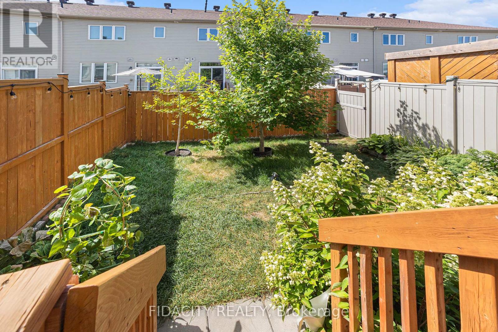 Photo 17 of 241 Bandelier Way, Ottawa ON