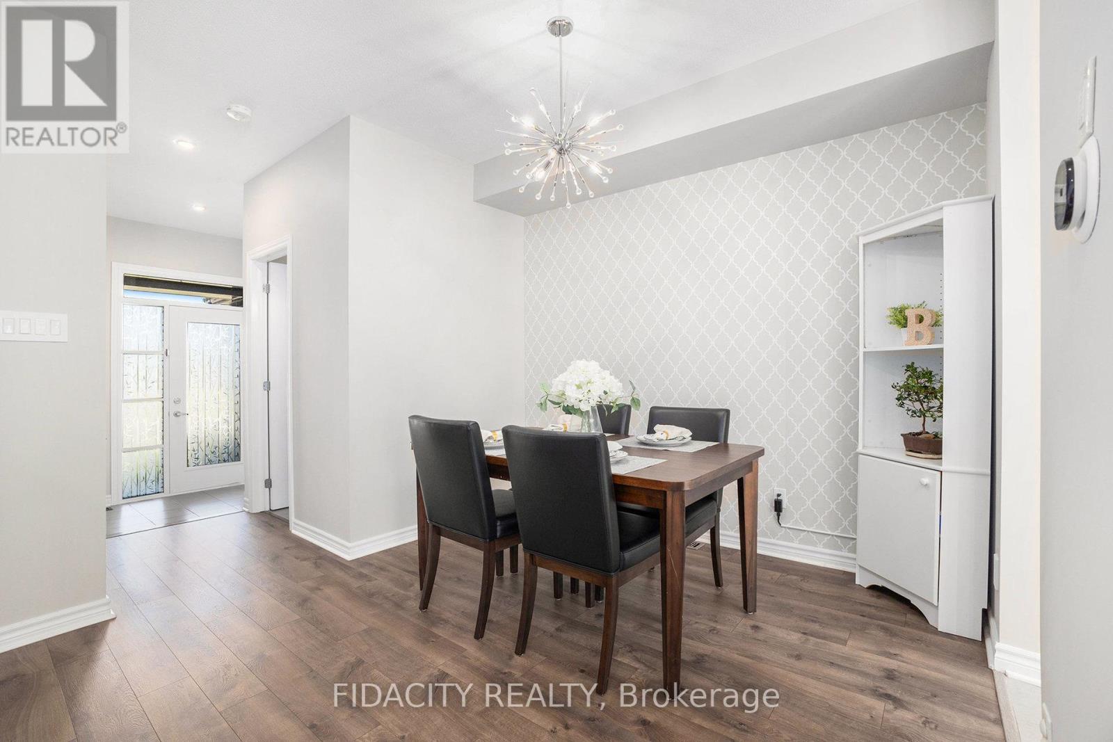 Photo 8 of 241 Bandelier Way, Ottawa ON
