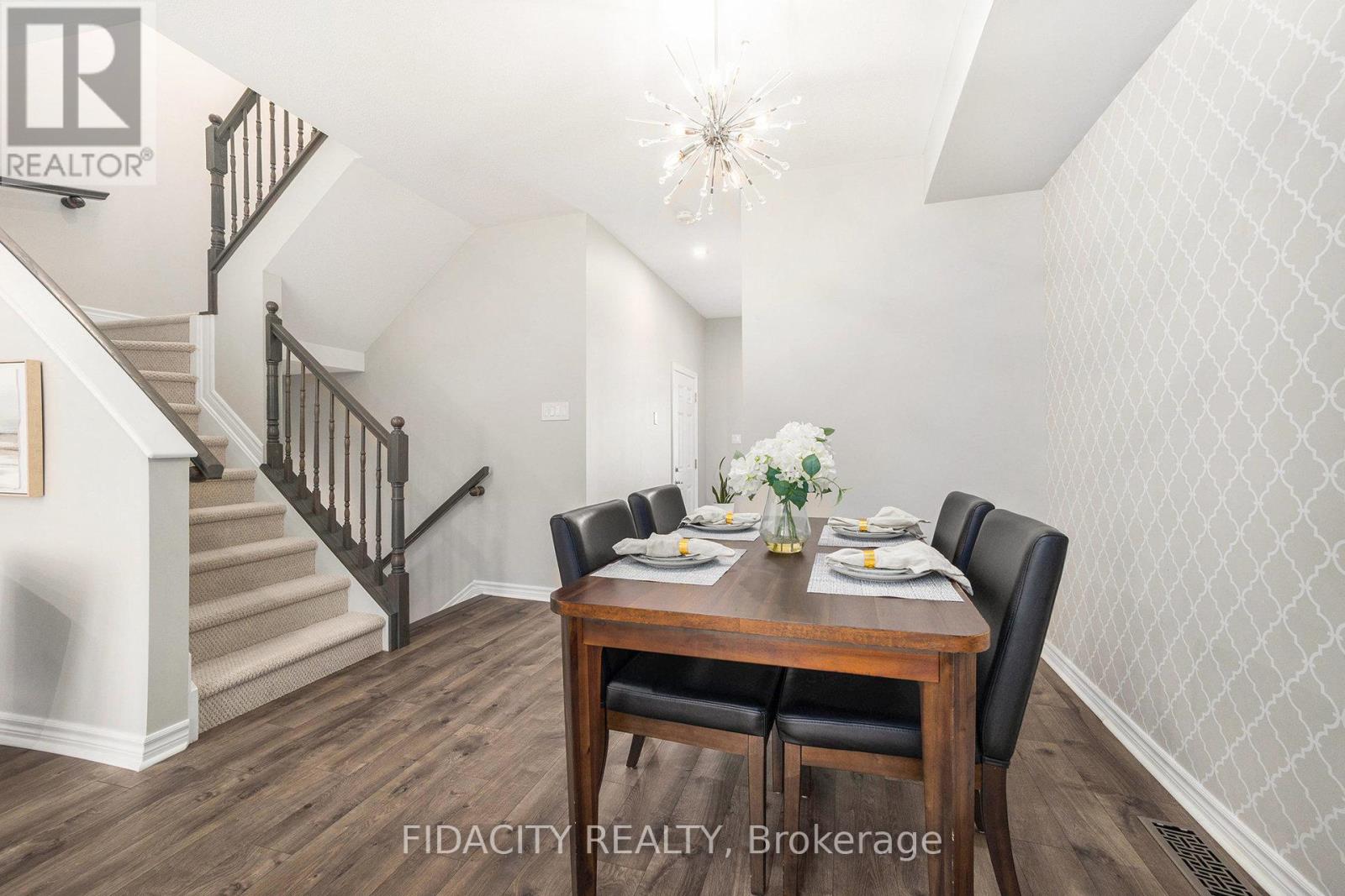 Photo 16 of 241 Bandelier Way, Ottawa ON