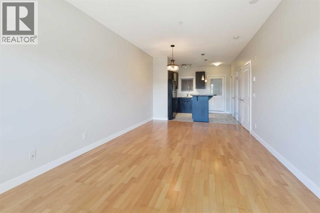 Single Family House for Sale in    Street SW Sunalta Calgary 