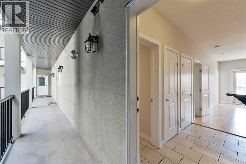 Single Family House for Sale in    Street SW Sunalta Calgary 