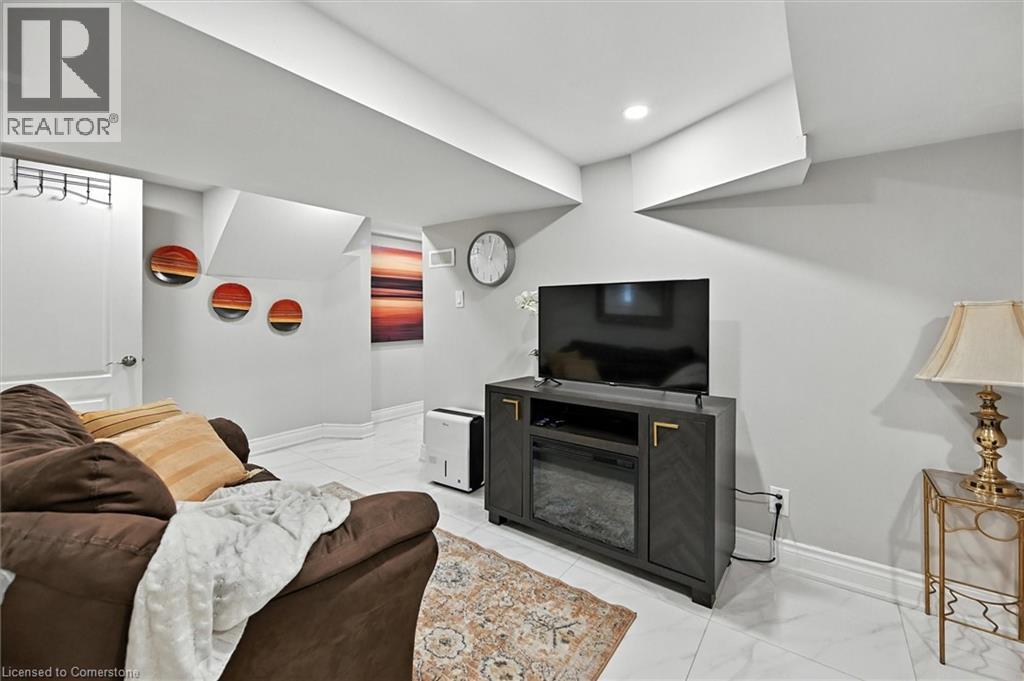 Photo 33 of 507 Upper James Street, Hamilton ON