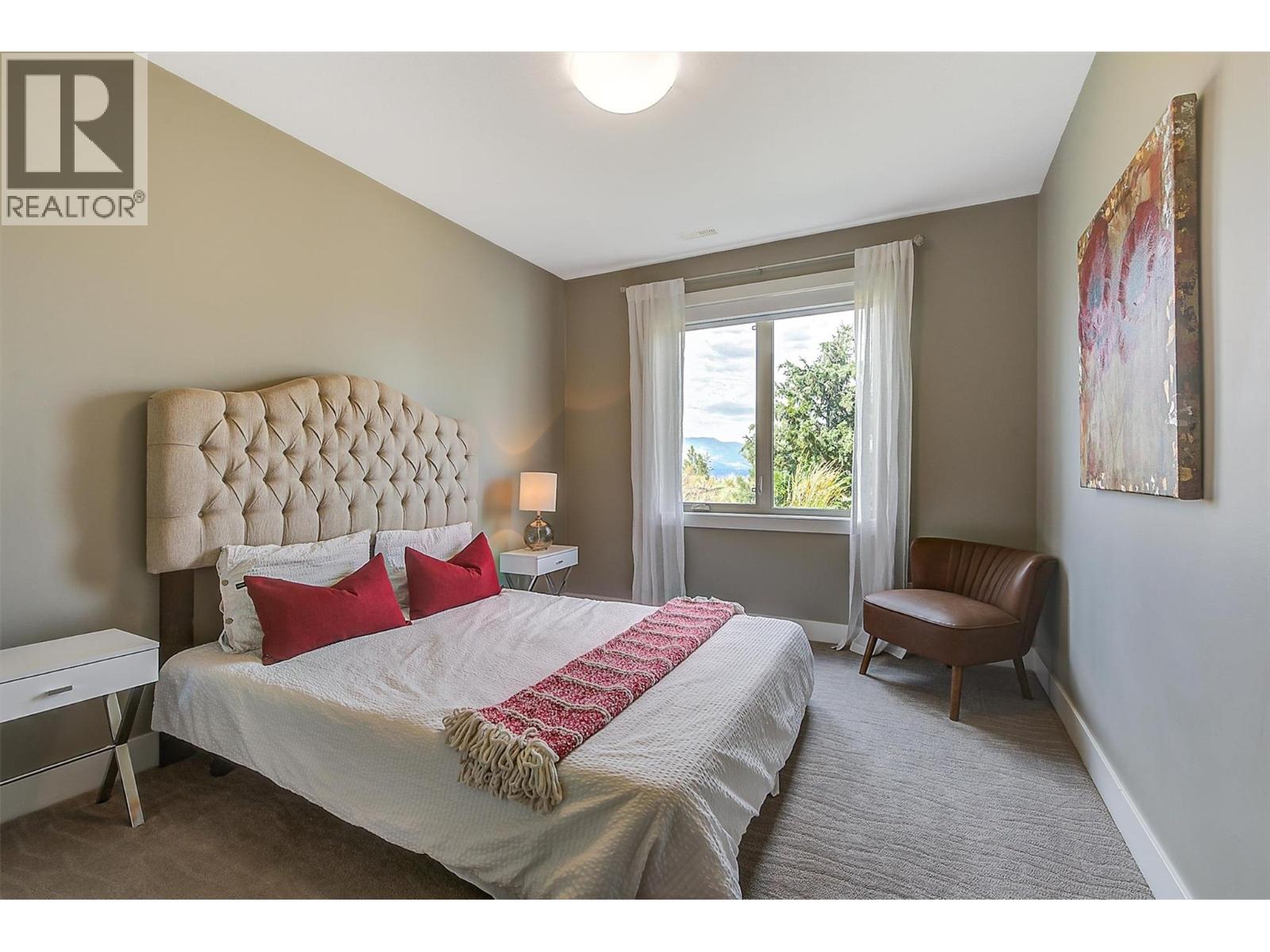 6 514 Quartz Crescent, Kelowna