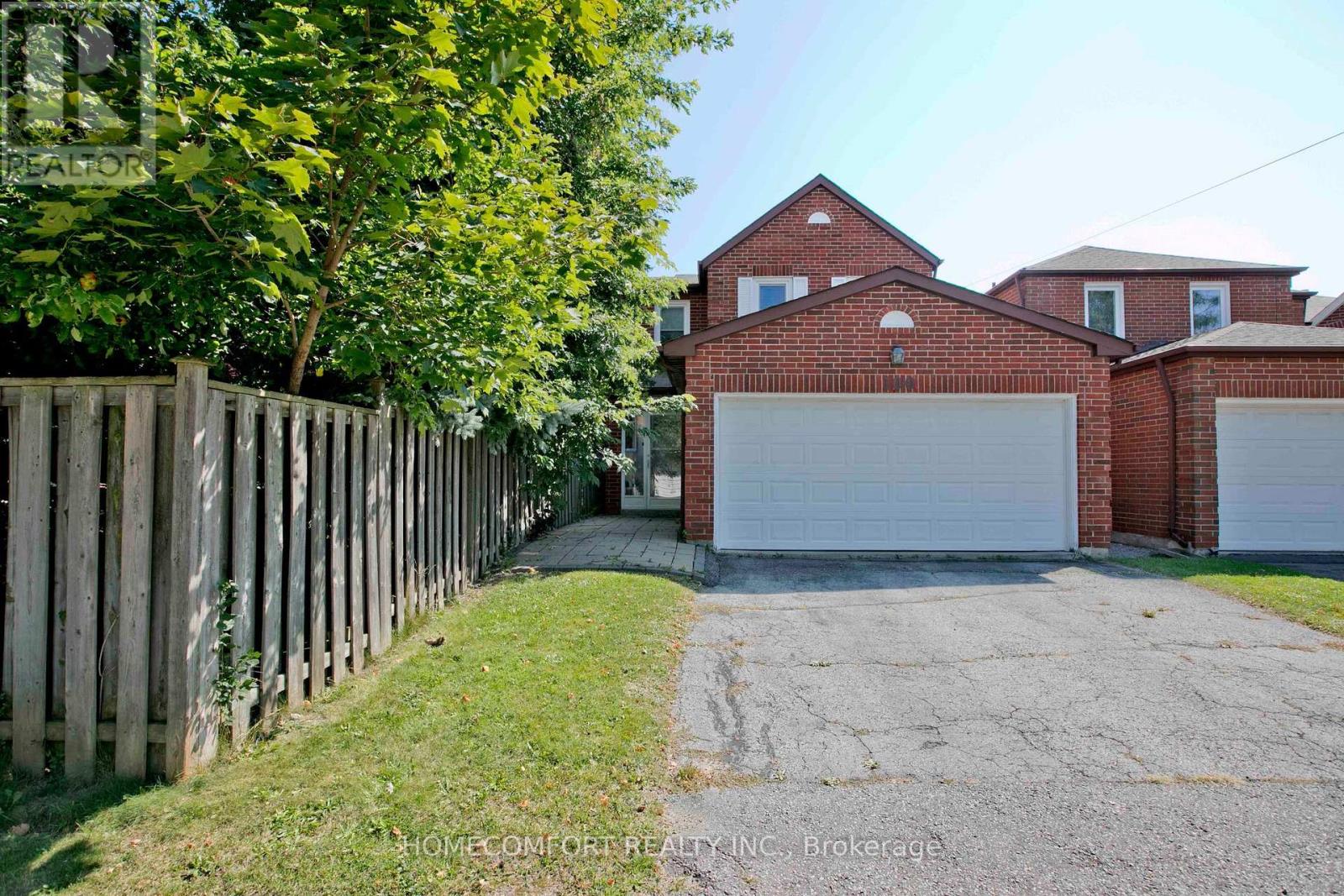 Photo 1 of 100 Nettlecreek Crescent, Toronto ON