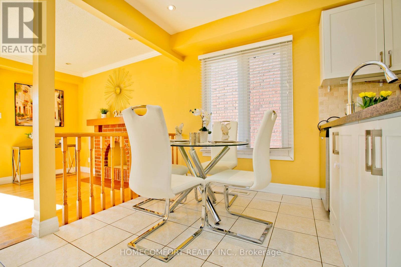 Photo 13 of 100 Nettlecreek Crescent, Toronto ON
