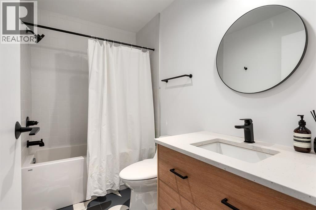 Photo 16 of 206 812 8 Street Se, Calgary AB