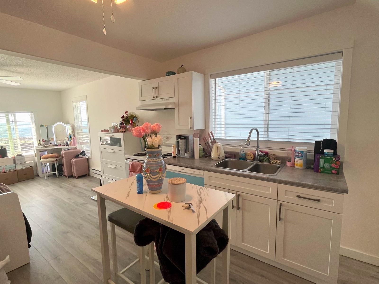 15156 VICTORIA AVENUE, White Rock