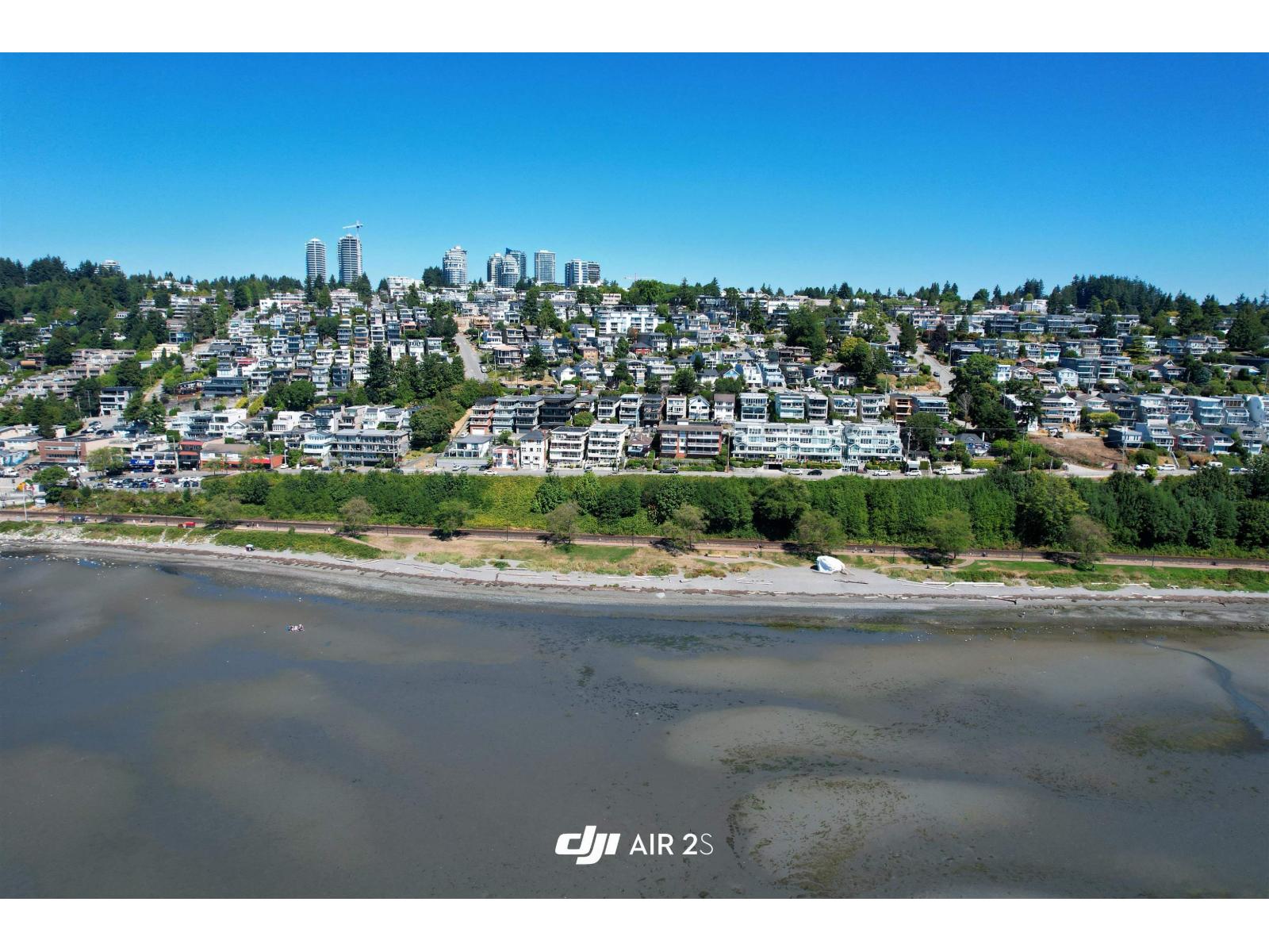 15156 VICTORIA AVENUE, White Rock
