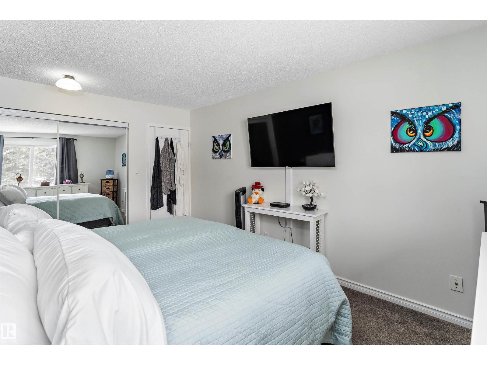 Photo 21 of 3 13450 Fort Rd Nw, Edmonton AB