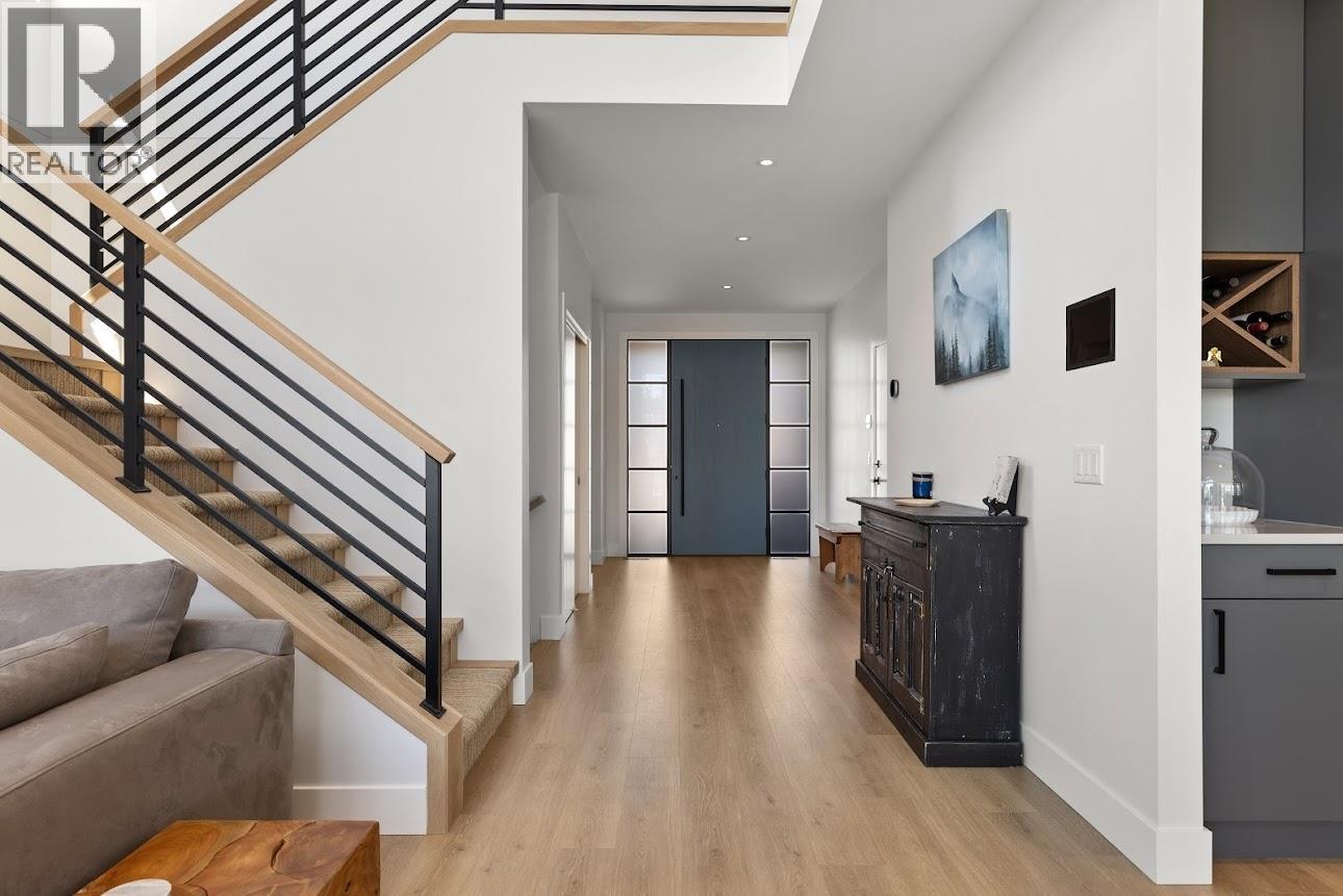  254 Summer Wood Drive, Kelowna