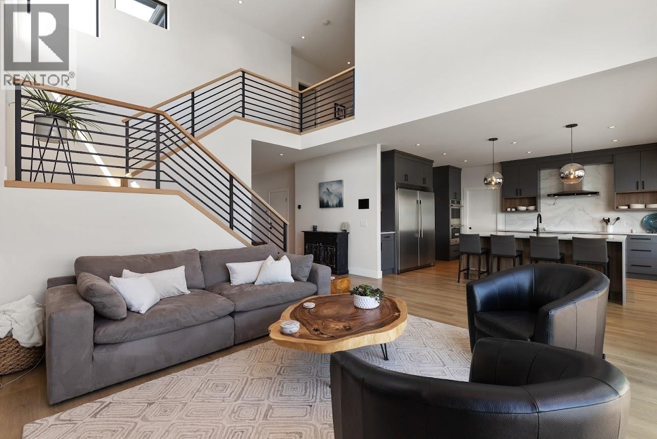  254 Summer Wood Drive, Kelowna